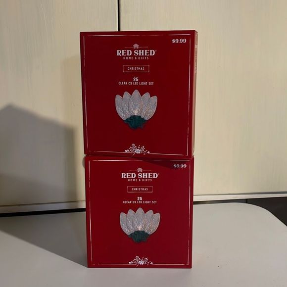 2 Red Shed Christmas Lights Old Fashioned - Picture 1 of 2